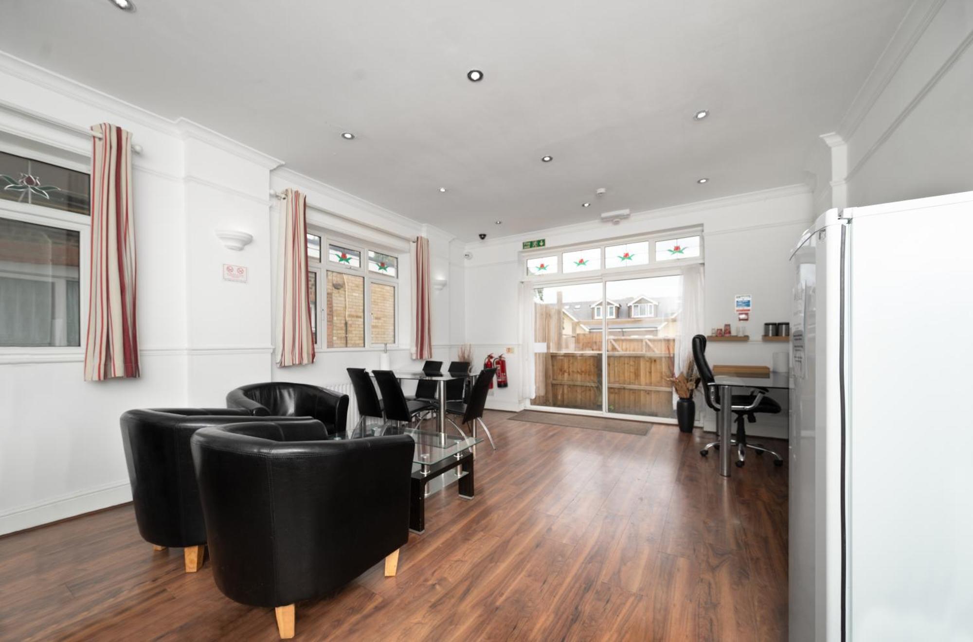 Flexistay Norbury Aparthotel Londres Exterior foto