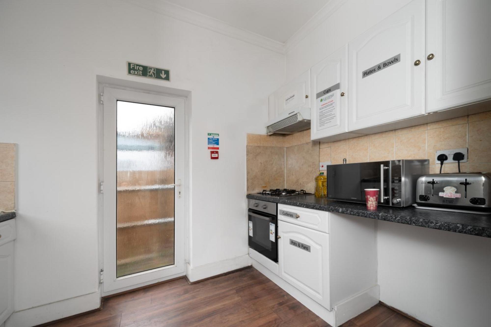 Flexistay Norbury Aparthotel Londres Exterior foto